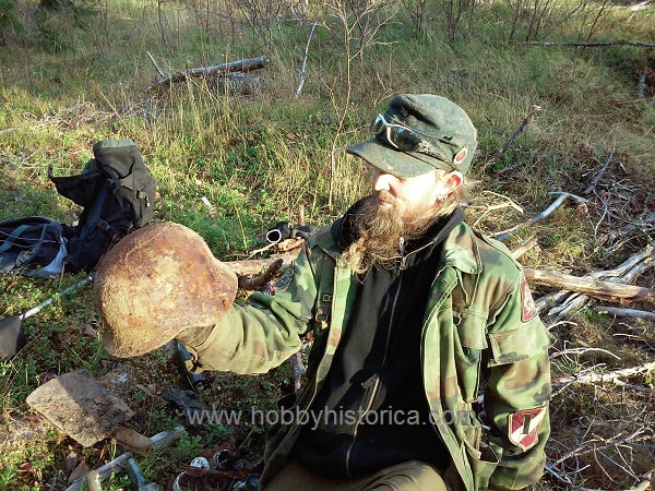hobbyhistorica metal detecting relic hunting ww2 treasure hunters battlefield archaeology ww2 world war two