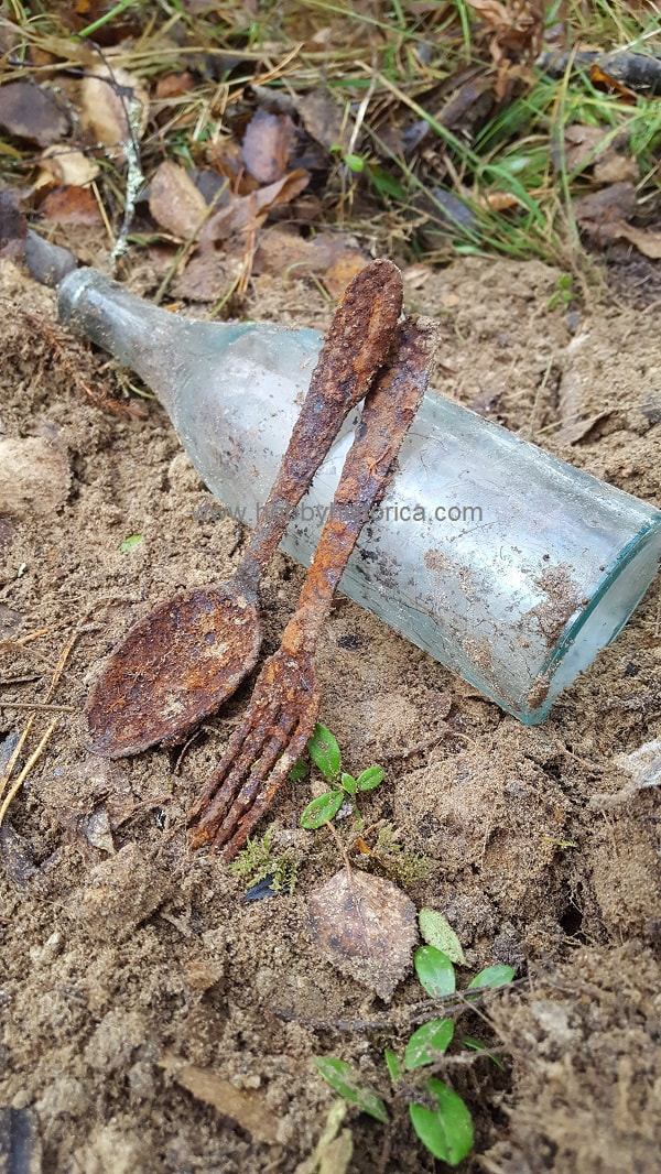 hobbyhistorica ww2 relic hunting metal detecting fisher f5 german dumping pit battlefield searching