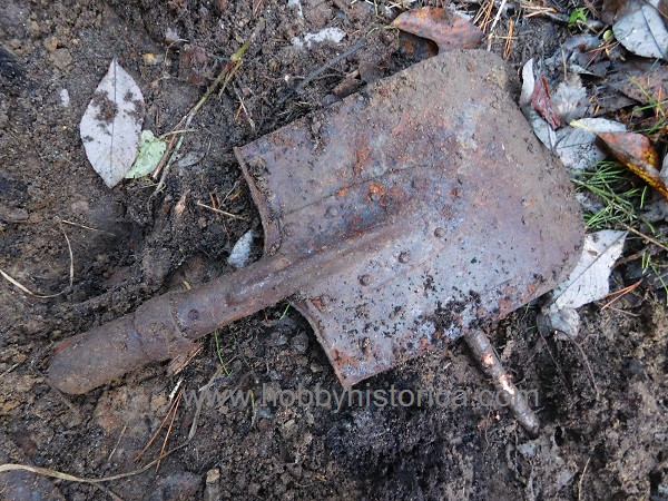 Nicely preserved shovel.metaldetecting german camp
