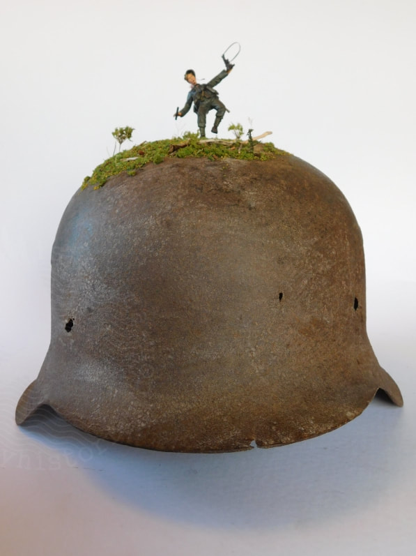 hobbyhistorica ww2 miniature modelling trauma yngve sjødin inka holmes diorama relic art kurland kessel stalingrad german helmet